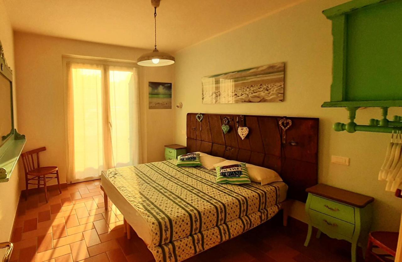 Bio Agriturismo Mare In Campagna Campofilone Exterior photo