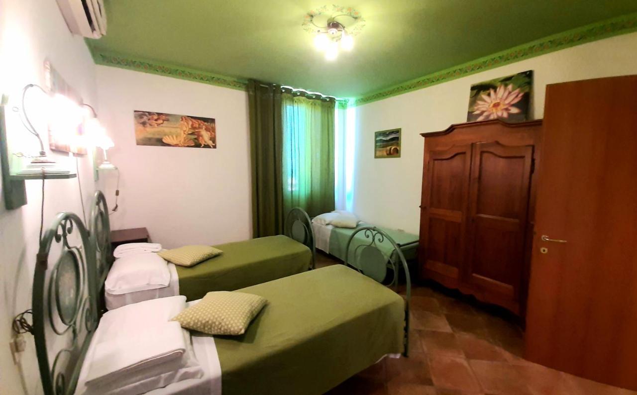 Bio Agriturismo Mare In Campagna Campofilone Exterior photo